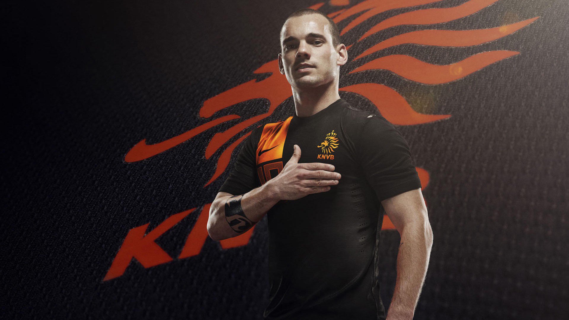 九游网页官网-“青少年足球技能大赛引爆现场，涌现多位潜力新秀”，青少年足球技术基础训练图解